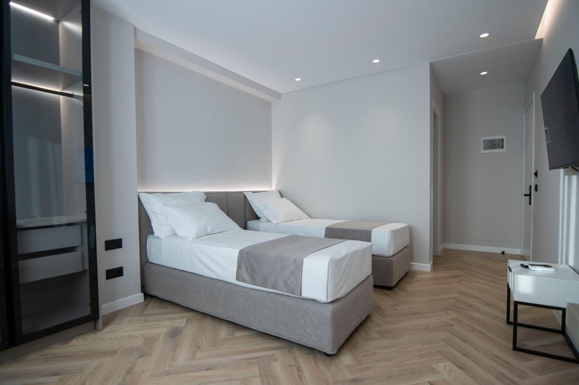 Mina Luxury Rooms Тирана Экстерьер фото