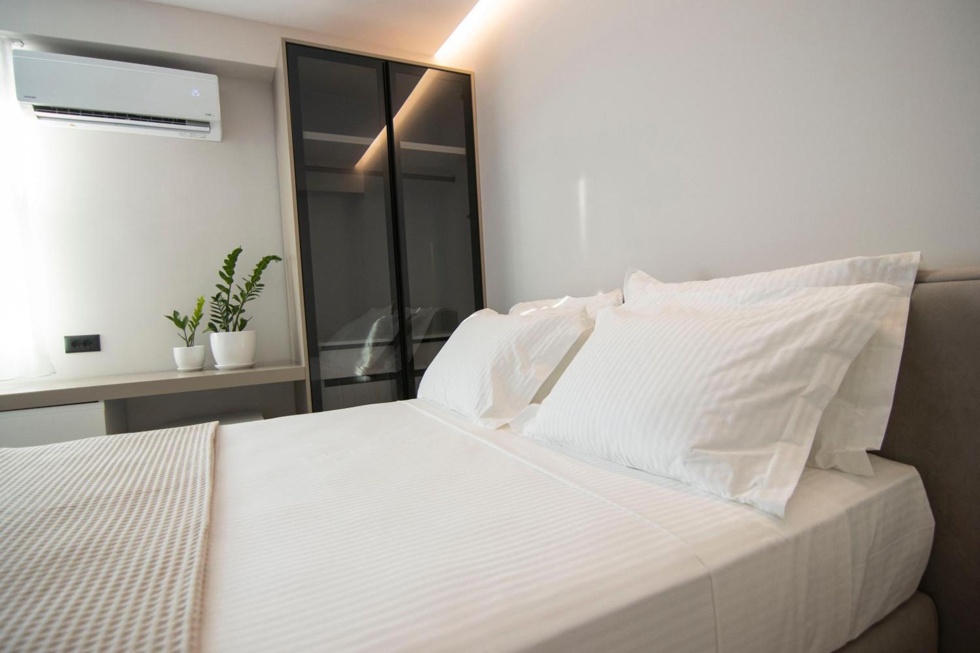 Mina Luxury Rooms Тирана Экстерьер фото